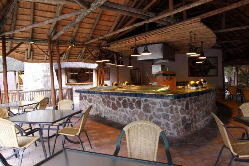 Cresta Mowana Safari Lodge Kasane Exterior photo