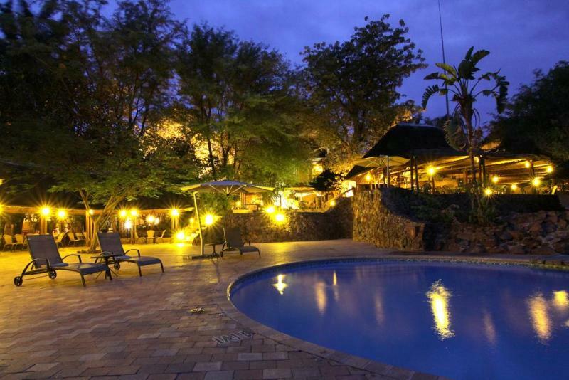 Cresta Mowana Safari Lodge Kasane Exterior photo